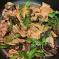 sakiboon's cooksnap of when they made 簡単☆豚肉とピーマンのピリ辛味噌炒め.