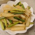 ma☆imisuna's cooksnap of when they made ポテトとにんにくの芽の炒め物.