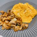 PokoLoco's cooksnap of when they made ガーリックマッシュルーム✿ビルズ風.