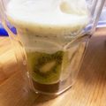 67luna's cooksnap of when they made うまっ❤️キウイスムージー.