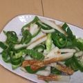 きらり流れ星's cooksnap of when they made ピーマンと竹輪の炒め物.