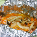 みかかめ's cooksnap of when they made 塩鮭ときのこのバタぽんホイル焼き.