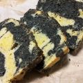 リデルさんさんご's cooksnap of when they made ミルクとアンコのマーブルパウンドケーキ.