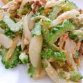 chi2230's cooksnap of when they made 納豆と新玉でゴーヤチャンプルー.