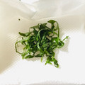 azbjbn's cooksnap of when they made 1枚でも簡単！シソ細切りの裏技.