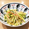 パヨタン's cooksnap of when they made きゅうりともやしとかにかまのサラダ.