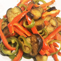 プラハの街並み's cooksnap of when they made 簡単♪茄子とピーマンの生姜炒め.