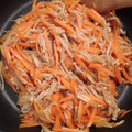 みこひろママ's cooksnap of when they made にんじんとえのきのカレー炒め.