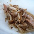 あやプチ's cooksnap of when they made レンジで３分★鮭とキノコの包み蒸し.