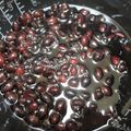 ジョングレ's cooksnap of when they made 【炊飯器】黒豆煮 お正月にどうぞ♡.