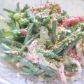 まゆみきママ's cooksnap of when they made ささげ豆ときゅうりとカニカマのサラダ.