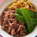 やひー's cooksnap of when they made 簡単で美味しい♪合い挽き肉の三食丼.