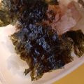 カクヨ's cooksnap of when they made ツナと韓国のりのおにぎり.