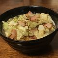 単身赴任自炊's cooksnap of when they made ベーコンとキャベツ炒め塩らーめん.