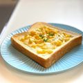 かっちゃん杉's cooksnap of when they made コーンとマヨ♡混ぜ込みチーズトースト.