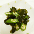 urararara's cooksnap of when they made オクラとワカメのゆず胡椒和え♪めんつゆで.