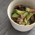 まめご1115's cooksnap of when they made 鶏胸肉ときゅうりの茗荷＆梅おかか和え♡.