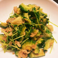 きり〜ん's cooksnap of when they made 簡単でごめんね♪豆苗とシーチキン炒め.