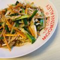 YU-ZEN's cooksnap of when they made 簡単♪中華屋さん風肉ニラ野菜炒め.