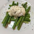 〜tinr～'s cooksnap of when they made アスパラガスのポーチドエッグのせ.