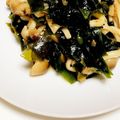 里部あみ's cooksnap of when they made 水溶性食物繊維！ワカメとキノコの梅肉和え.