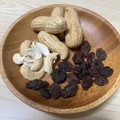 しまりすらいふ。's cooksnap of when they made おひとりさまのレーズン落花生のおつまみ.