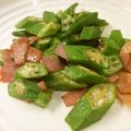 ベティ３'s cooksnap of when they made ぱぱっと！オクラベーコンのバター醤油炒め.