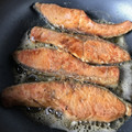 petokko's cooksnap of when they made 簡単　鮭のムニエル.