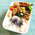 yesmama's cooksnap of when they made お弁当に♪アスパラ詰め竹輪の煮物！.