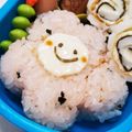 えリﾋﾟｮﾝ★'s cooksnap of when they made 簡単☆キャラ弁☆お花畑のお弁当♪.