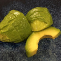 yuxtu's cooksnap of when they made めちゃ簡単、アボカドの浅漬け☆.