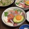悪忌◆'s cooksnap of when they made みんな大好き♪まぐろのアボたま丼♪.