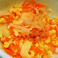 つくね333's cooksnap of when they made 我が家の定番＊玉ねぎと人参の玉子炒め.