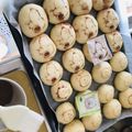 IloveQoo's cooksnap of when they made パンに♪簡単模様パンお弁当♥スヌーピー.