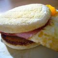らんなー's cooksnap of when they made イングリッシュマフィンで目玉焼きサンド.