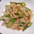しばちゃそ's cooksnap of when they made オクラと豚肉ともやしの焼肉のタレ炒め.