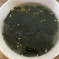 よーよー1970's cooksnap of when they made 簡単！子供でも出来るわかめスープ.
