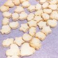KANaloha〜♡'s cooksnap of when they made 卵なし☆メープルさくさくクッキー.