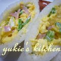 yukiはぴ's cooksnap of when they made 絹さやシャキッ❤うちのハムタマヨサンド☺.