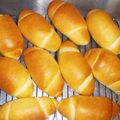 みちゃらく's cooksnap of when they made 生クリームのリッチなロールパン.