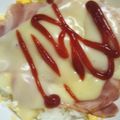 Rumbataki's cooksnap of when they made 超簡単ランチ★ベーコンチーズエッグごはん.