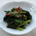 kachimachi's cooksnap of when they made 褒めらレシピ/梅和え春にら.