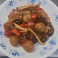 クックEAI9K1☆'s cooksnap of when they made 余り野菜と肉団子消費に！簡単！肉団子酢豚.