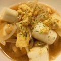 MotleyRisa's cooksnap of when they made 節約レシピ☆ハンペンと油揚げの卵とじ♪♪.