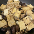 クックPCKCO5☆'s cooksnap of when they made 椎茸と榎茸と厚揚げのしょうゆバター焼き.