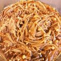 commebijou's cooksnap of when they made 醤油麹deえのき茸の自家製なめ茸佃煮風.