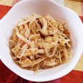 saalalan's cooksnap of when they made レンチンで♪もやしとサラダチキンの辛和え.