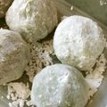 RAM子's cooksnap of when they made 柔らかもちもち大福♪巨峰（ぶどう）入り！.