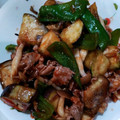 クック105KEH☆'s cooksnap of when they made 簡単♪豚コマとナスでケチャぽん炒め.