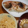 クックRGHNT9☆'s cooksnap of when they made 鯛で煮付け→鯛飯→鯛茶！変身(๑´ڡ`๑.